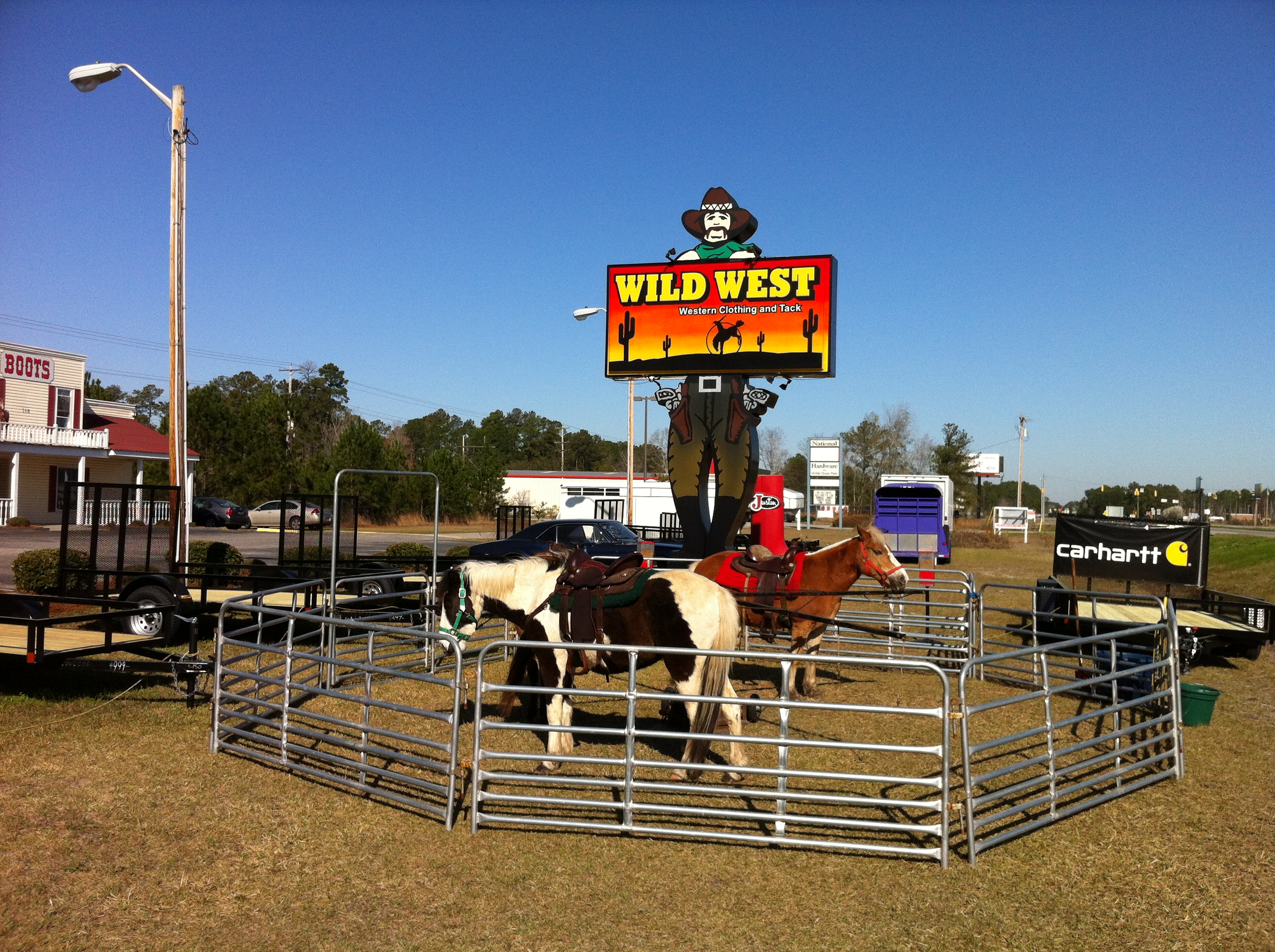 ponyridedpics/ponyrideatwildwest.JPG